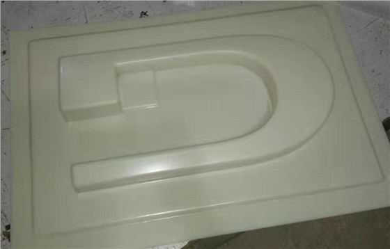 超凡国际的大型吸塑制品